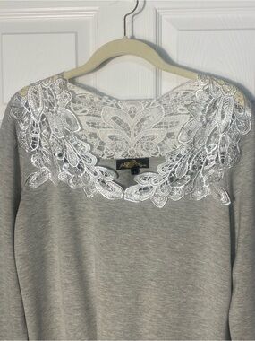 HSN Joan Boyce Top with‎ Lace Cutout Trim with Long Sleeve. Light Gray M